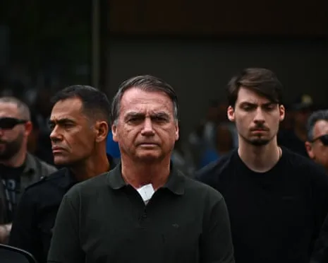 Bolsonaro Ordered to Remit Damages for Racist Remarks